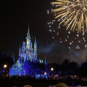 Meet your Posher, Avid